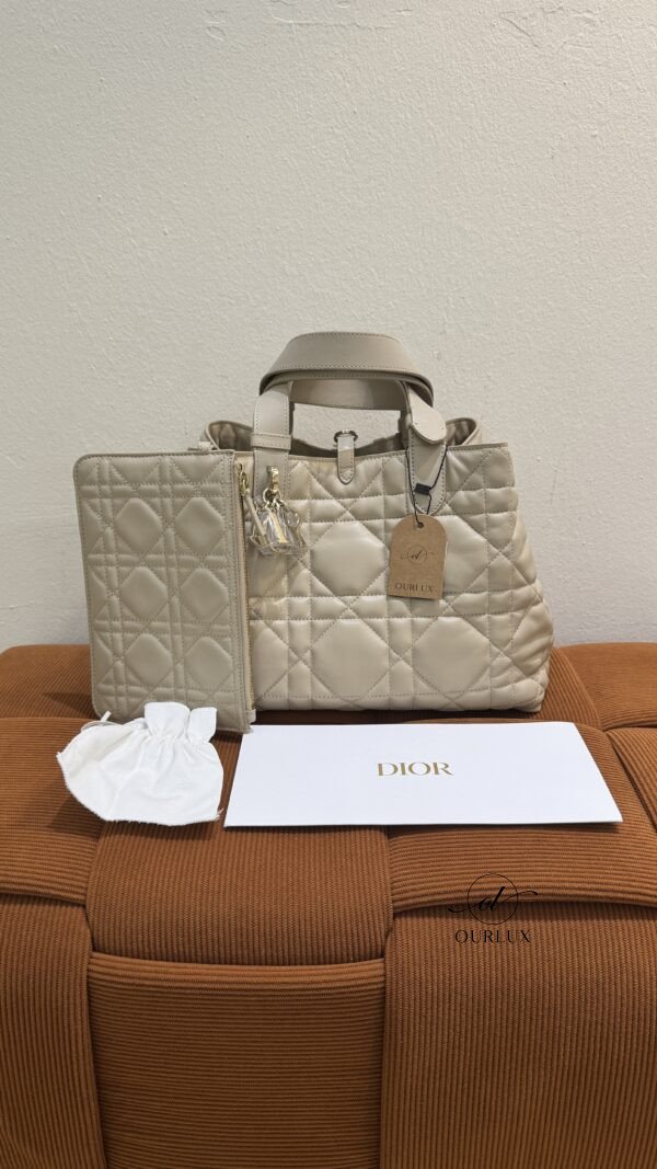 Dior | Medium Toujours Tote Bag Calfskin