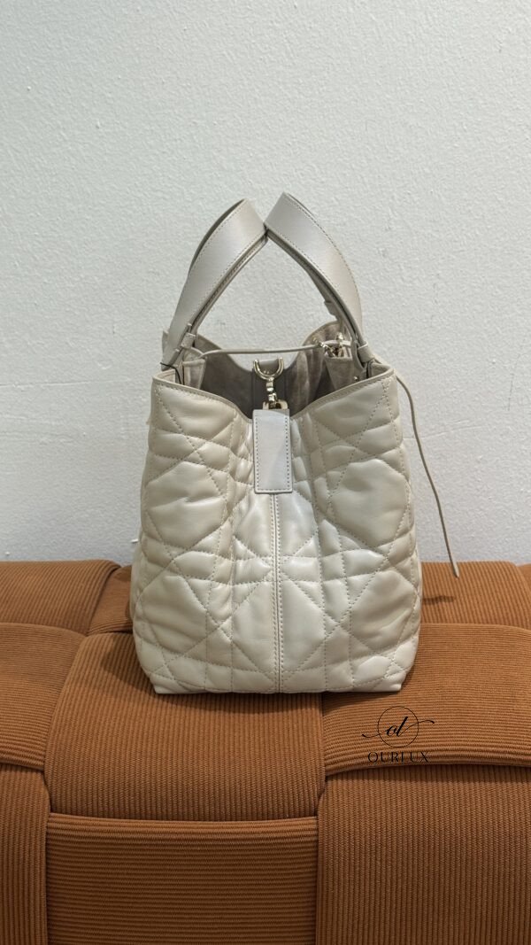 Dior | Medium Toujours Tote Bag Calfskin