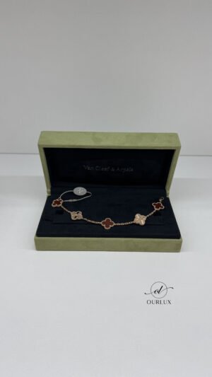 Pre-Owned/ Preloved/ Second Hand Van Cleef & Arpels (VCA) Guilloche Carnelian Alternate Bracelet, Bracelet in Yellow Gold, Red Color, 19cm Size, Front View