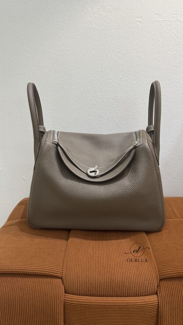 Pre-Owned/ Preloved/ Second Hand Hermes Lindy 30 Clemence, Bag in Etoupe, Silver Hardware Color, 30cm Size, Front View