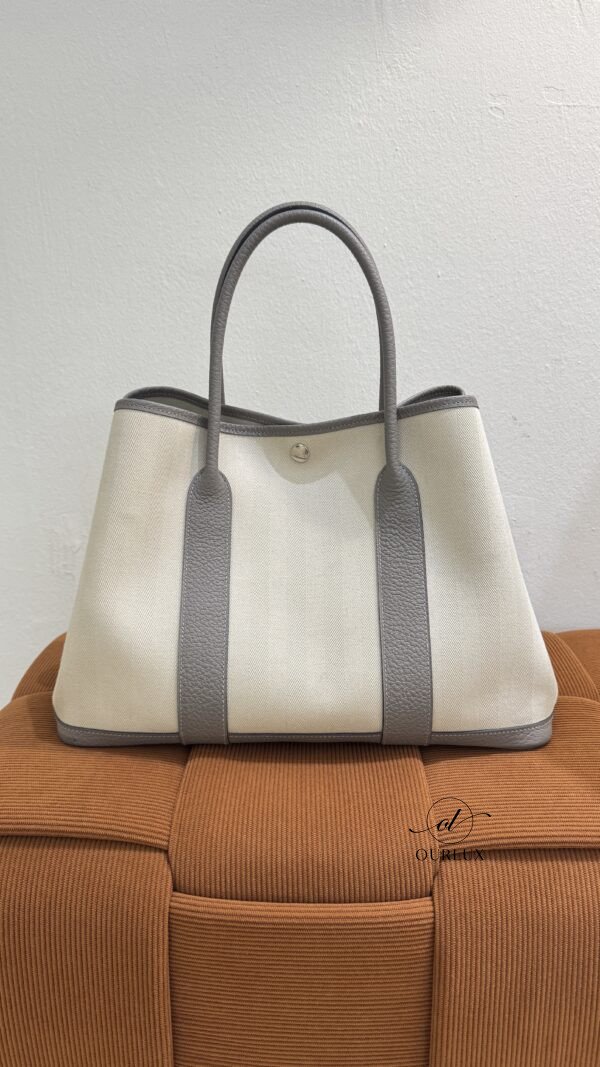 Pre-Owned/ Preloved/ Second Hand Hermes Garden Party 36 Canvas, Bag in Gris Misty, Ecru Color, 36 Size, Front View