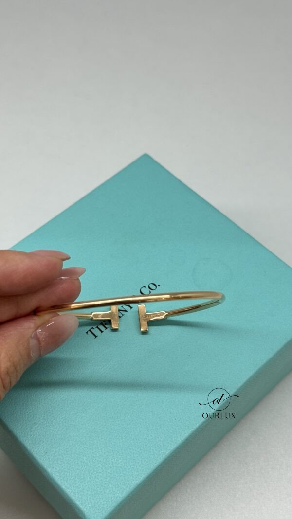 Tiffany | Diamond T Wire Bracelet
