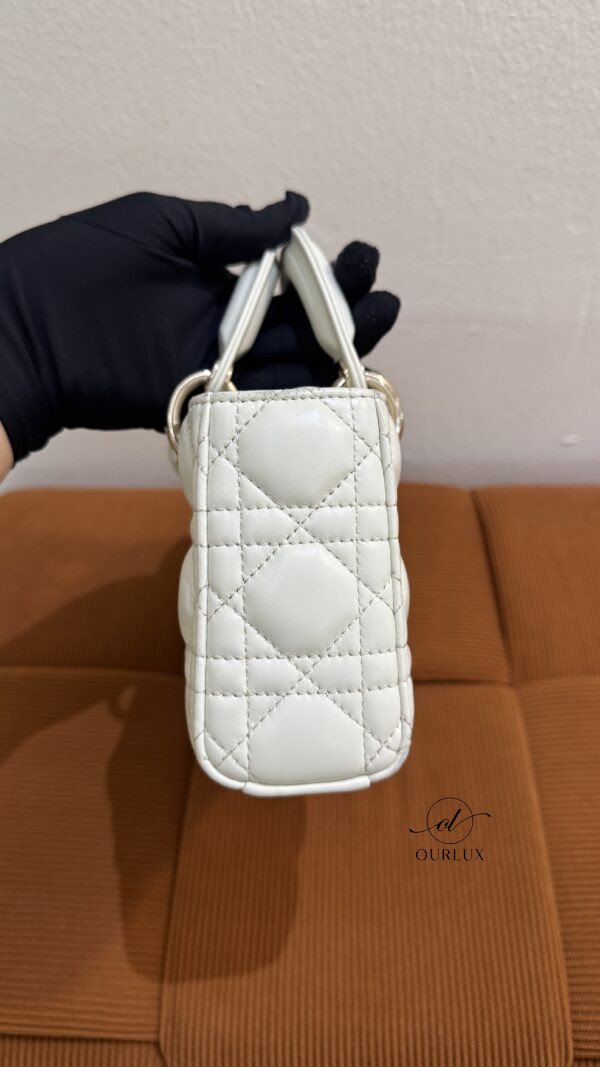 Pre-Owned/ Preloved/ Second Hand Dior D Joy Small, Bag in White, Gold Hardware Color, Small Size, Front View
