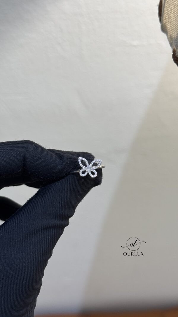 Graff | Graff Mini Butterfly Silhouette Diamond Ring