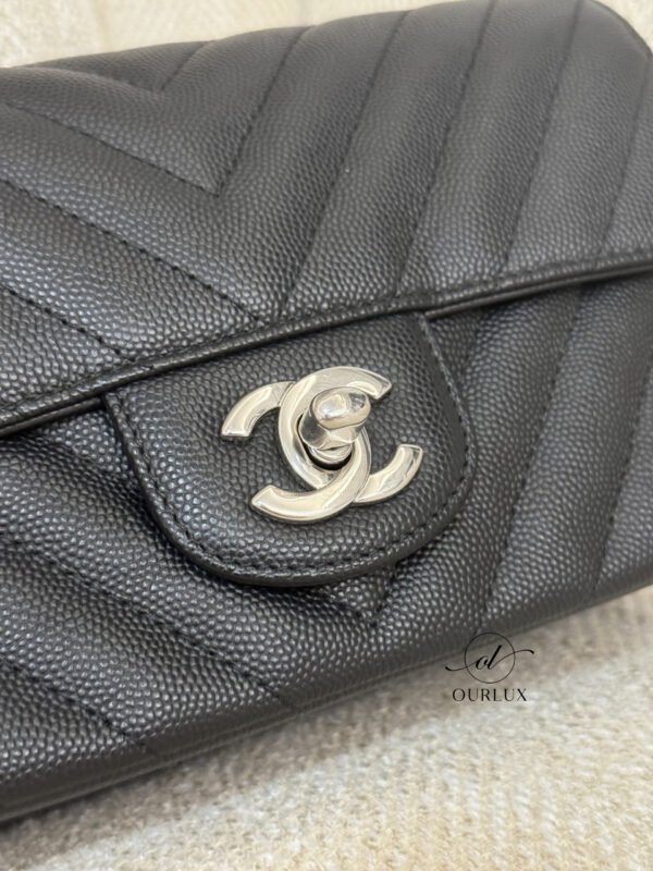 Chanel | Chevron Mini Rectangle Classic Flap
