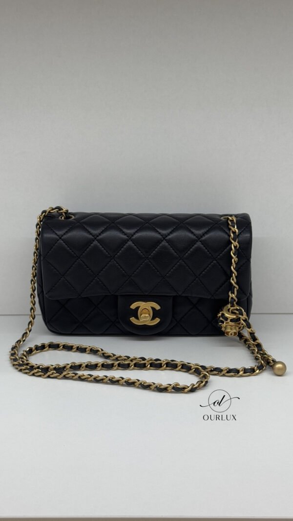 Pre-Owned/ Pre-Loved/ Second-Hand Chanel Pearl Crush Mini Rectangle, Bag in Black, Gold Hardware Color, Mini Size, Front View