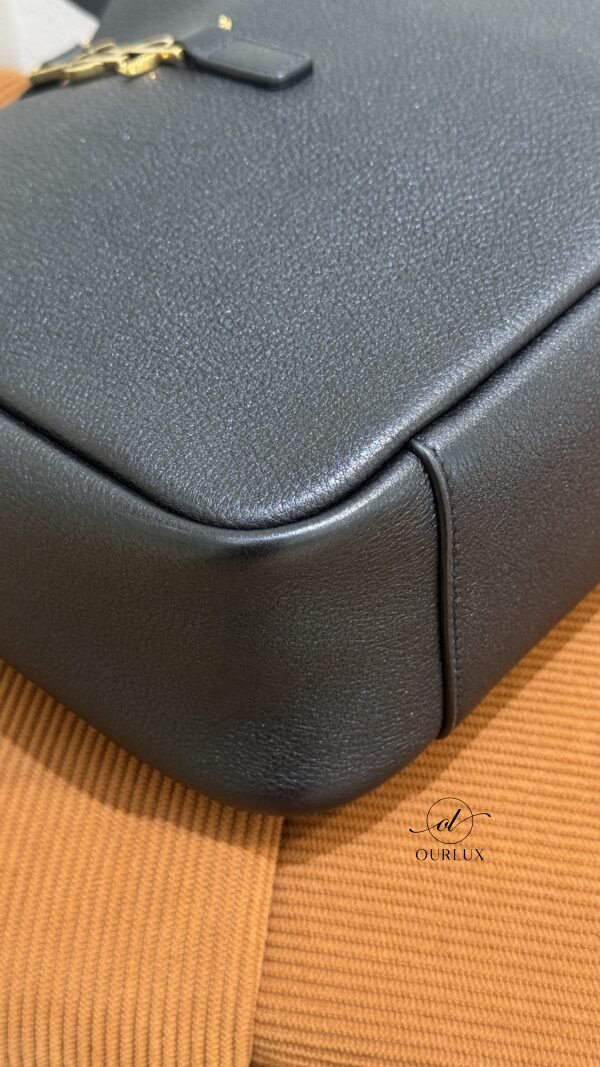 Saint Laurent (YSL) | Le 5 A 7 Hobo Tote Bag