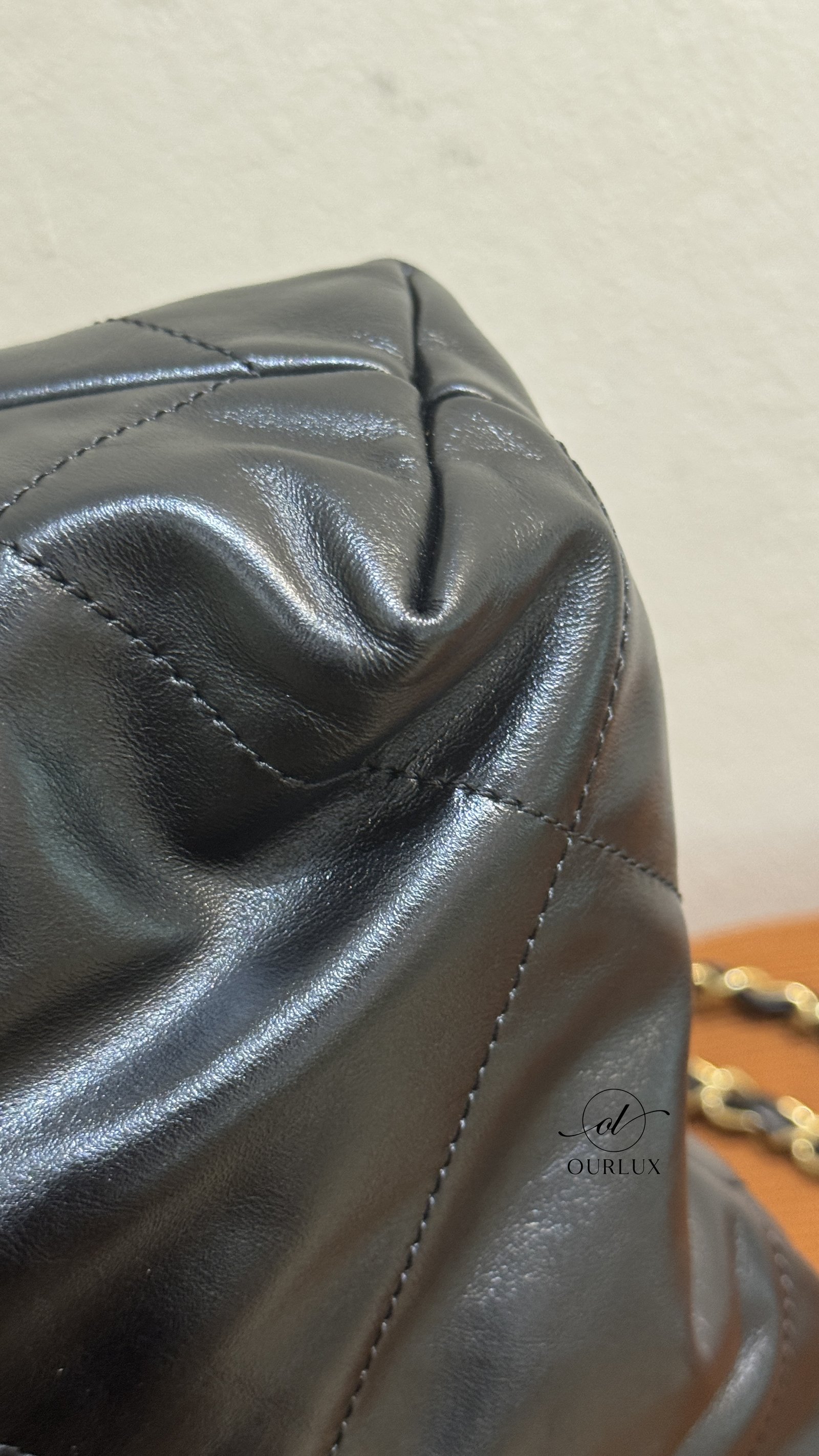 Chanel | Chanel 22 Bag Small