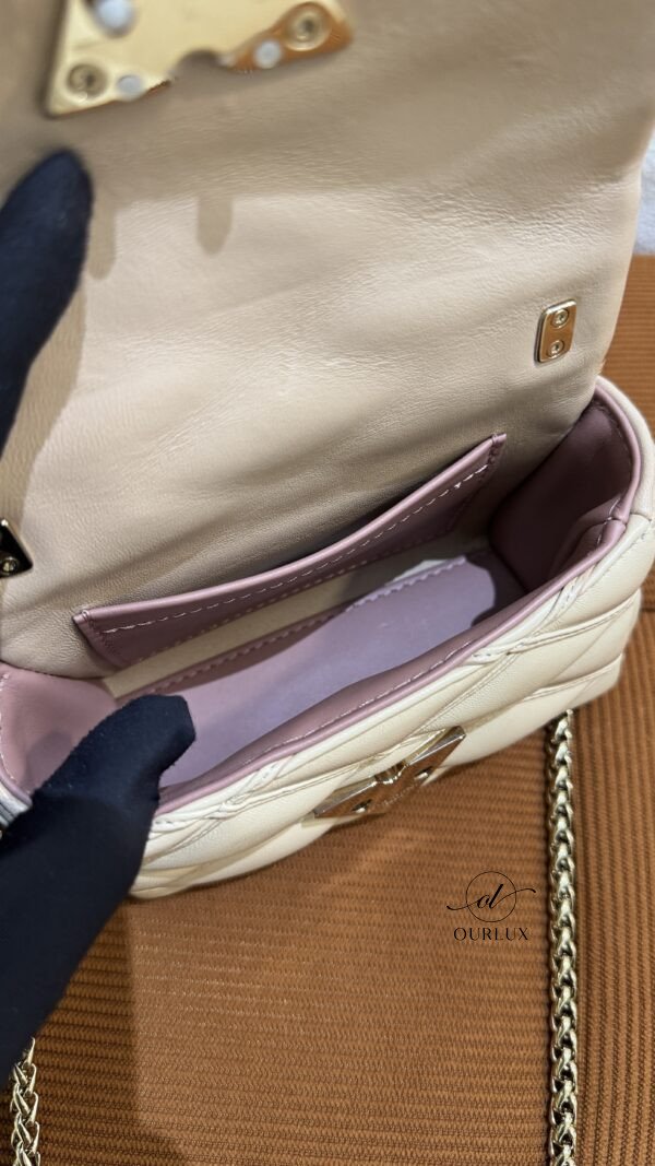 Louis Vuitton (LV) | Pico Go 14 Mini LV Twist