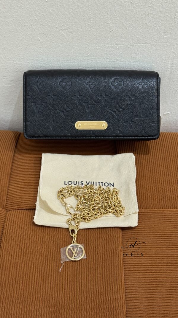Louis Vuitton (LV) | Lily Wallet On Chain