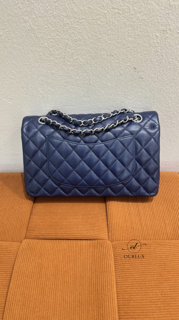 Chanel | Medium Classic Flap Cavair