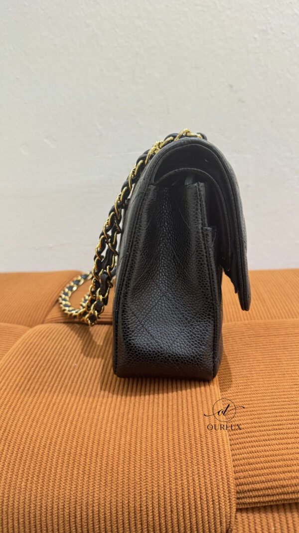 Chanel | Medium Classic Flap Cavair