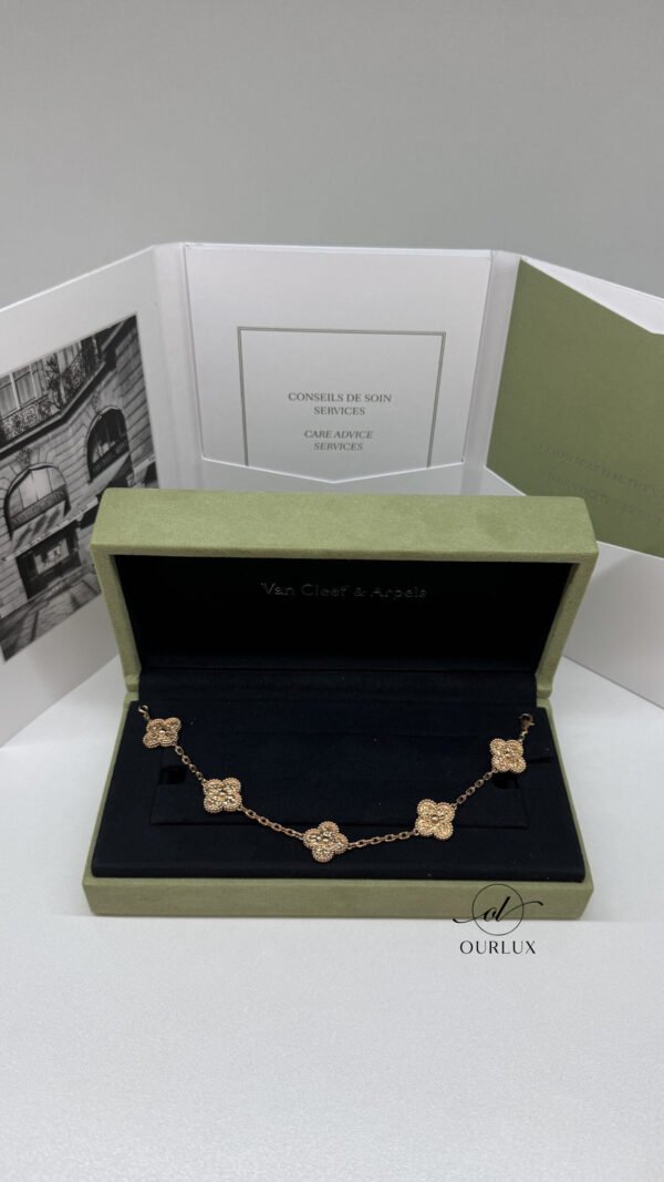 Pre-Owned/ Pre-Loved/ Second-Hand Van Cleef & Arpels (VCA) Hammered Gold 5 Motif Bracelet, Bracelet in Rose Gold Color, 19cm Size, Front View