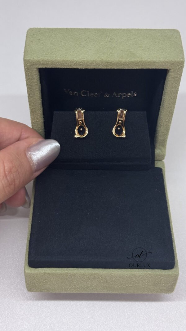 Van Cleef & Arpels (VCA) | White Mother Of Pearl Earrings