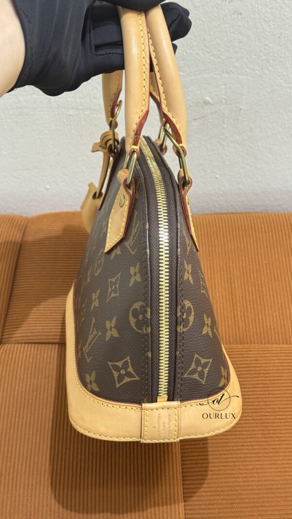 Louis Vuitton (LV) | Alma BB