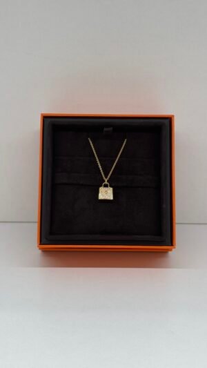 Pre-Owned/ Preloved/ Second Hand Hermes Diamond Kelly Necklace 18k Gold, Necklace in Yellow Gold Color,  Size, Front View