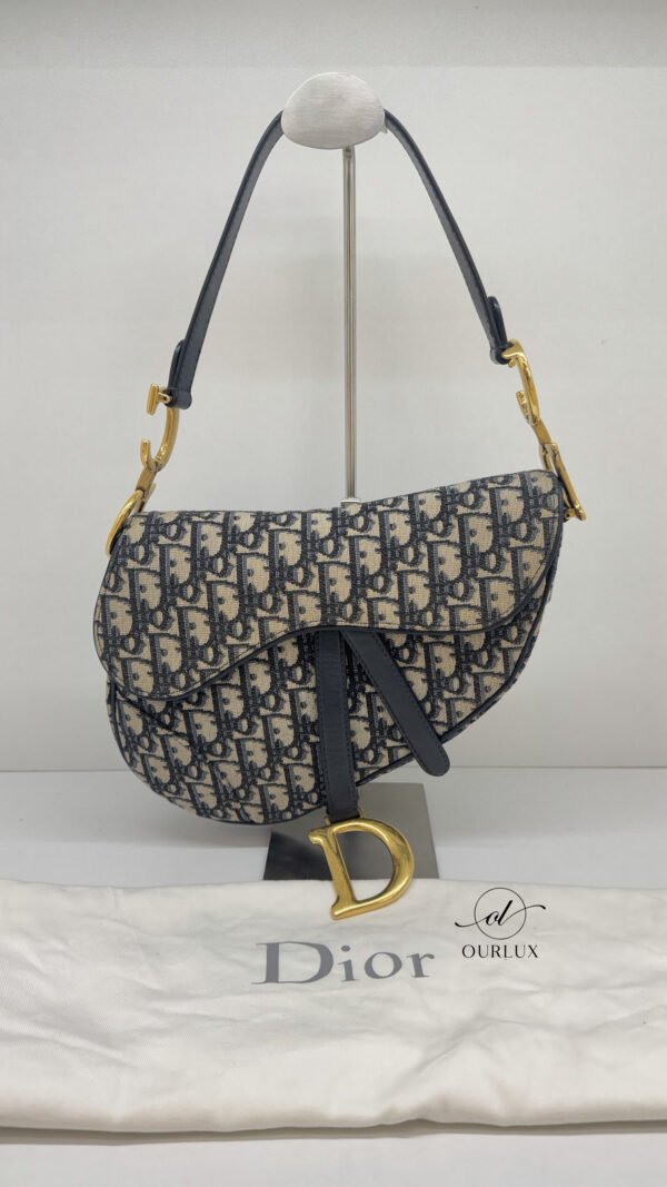Pre-Owned/ Pre-Loved/ Second-Hand Dior Medium Saddle Bag Oblique Canvas, Bag in Blue, Gold Hardware Color, Medium Size, Front View