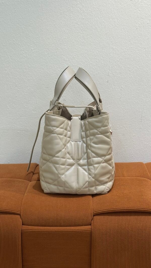 Dior | Medium Toujours Tote Bag Calfskin