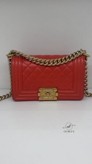 Pre-Owned/ Pre-Loved/ Second-Hand Chanel Small Boy Lambskin, Bag in Red, Gold Hardware Color, Small Size, Front View