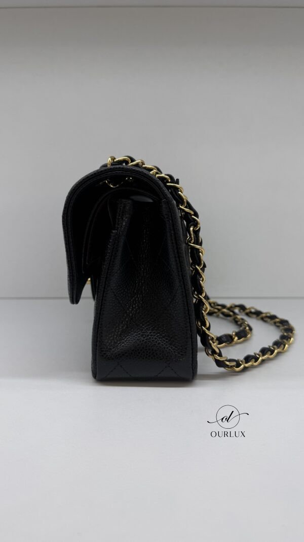 Chanel | Cavair Small Classic Flap