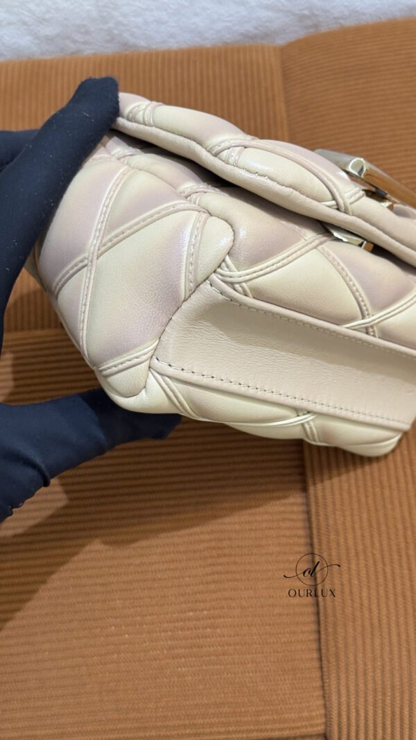 Louis Vuitton (LV) | Pico Go 14 Mini LV Twist