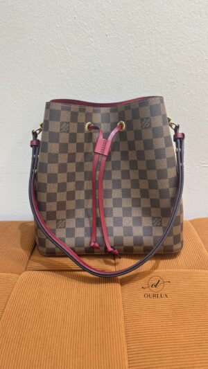 Pre-Owned/ Pre-Loved/ Second-Hand Louis Vuitton (LV) Neo Noe MM, Bag in Red Interior, Gold Hardware Color, MM Size, Front View