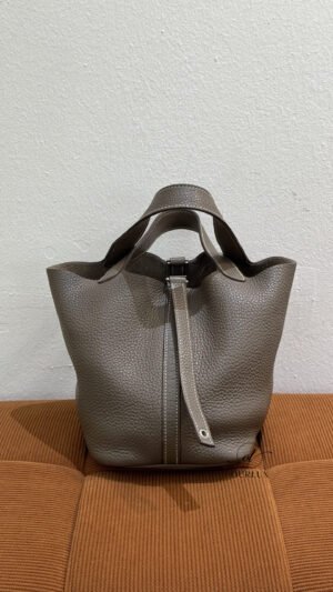 Pre-Owned/ Pre-Loved/ Second-Hand Hermes Picotin 18 Clemence, Bag in Etoupe Color, 18cm Size, Front View