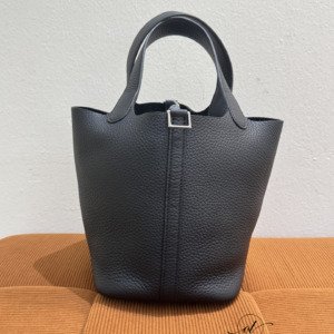 Pre-Owned/ Pre-Loved/ Second-Hand Hermes Picotin 18 Clemence, Bag in Black, Silver Hardware Color, 18 Size, Front View