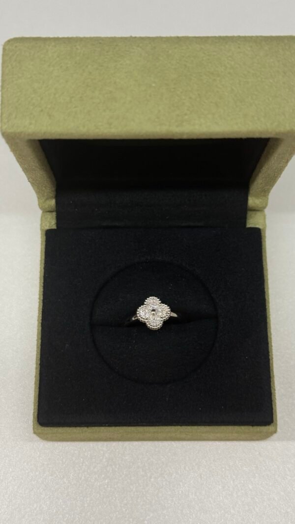 B202502411-Van-Cleef-Arpels-VCA-Diamond-Sweet-Alhambra-Ring-1 Van Cleef & Arpels (VCA) | Diamond Sweet Alhambra Ring