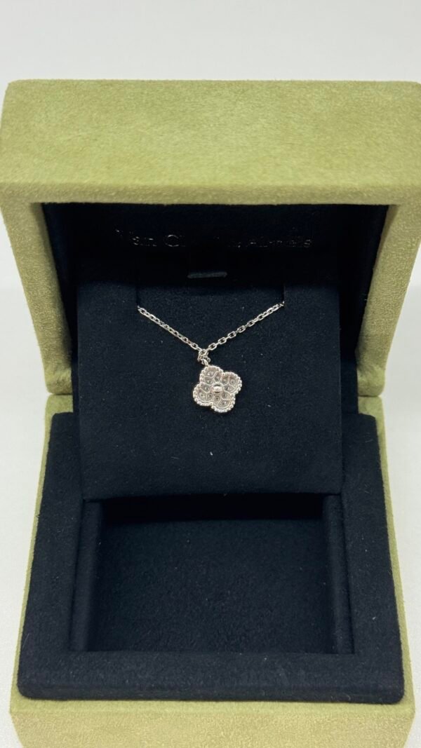 Van Cleef & Arpels (VCA) | Diamond Sweet Alhambra Necklace