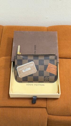 Pre-Owned/ Pre-Loved/ Second-Hand Louis Vuitton (LV) Coin/Key Pouch (Limited Edition), Wallet in Damier Ebene, Gold Hardware Color, 13 x 19 x 1 cm Size, Front View
