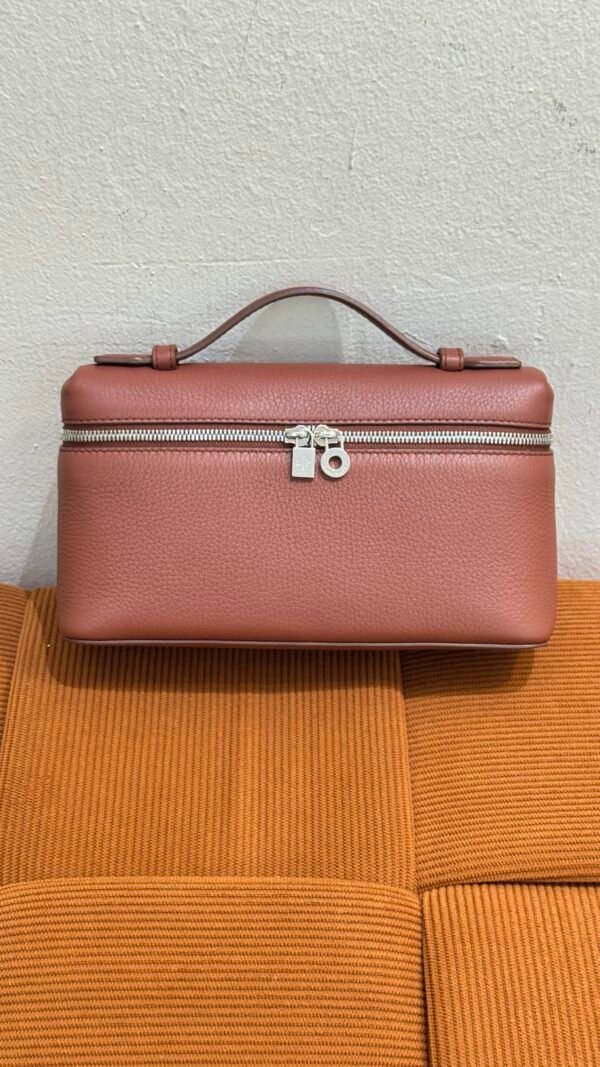 Pre-Owned/ Preloved/ Second Hand Loro Piana Lord Piana L19 Extra Pocket, Bag in Burgundy, Silver Hardware Color, 19cm Size, Front View