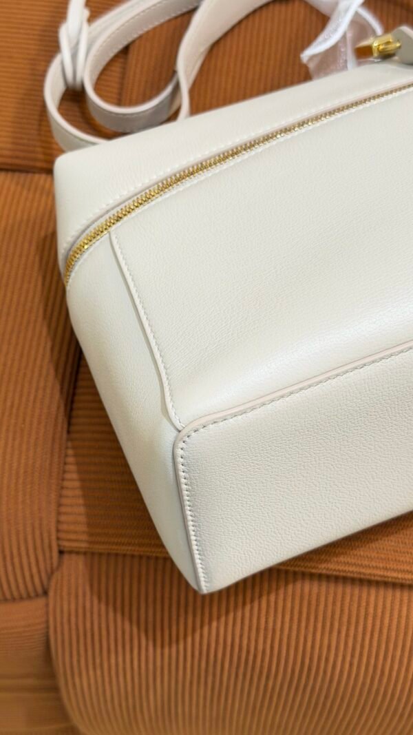 Loro Piana | L27 Extra Pocket Shoulder (Linen Calf)