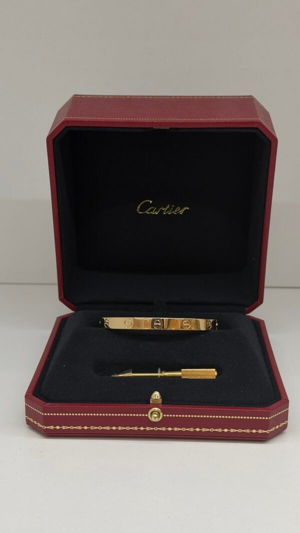 Cartier | Classic Regular Love Bracelet