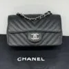 b202401032-chanel-chevron-mini-rectangle-classic-flap Pre-Owned/ Pre-Loved/ Second-Hand Chanel Caviar Chevron Mini Rectangle, Bag in Black Color, Mini Size, Front View