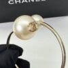 b202501467-chanel-pearl-cc-bracelet-3 Chanel | Pearl CC Bracelet