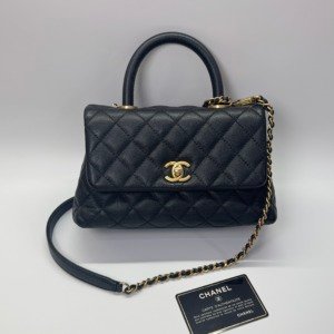 b202501504-chanel-small-coco-handle-caviar Pre-Owned/ Pre-Loved/ Second-Hand Chanel Small Coco Handle Caviar, Bag in Black, Gold Hardware Color, Small Size, Front View