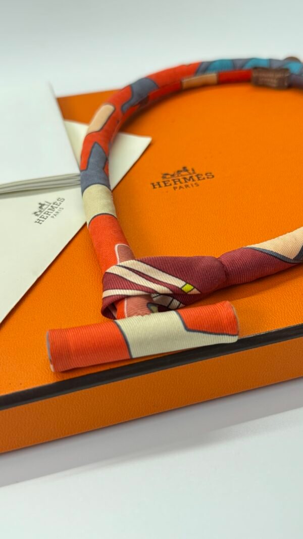 b202506463-hermes-silk-bride-necklace-1 Hermes | Silk Bride Necklace