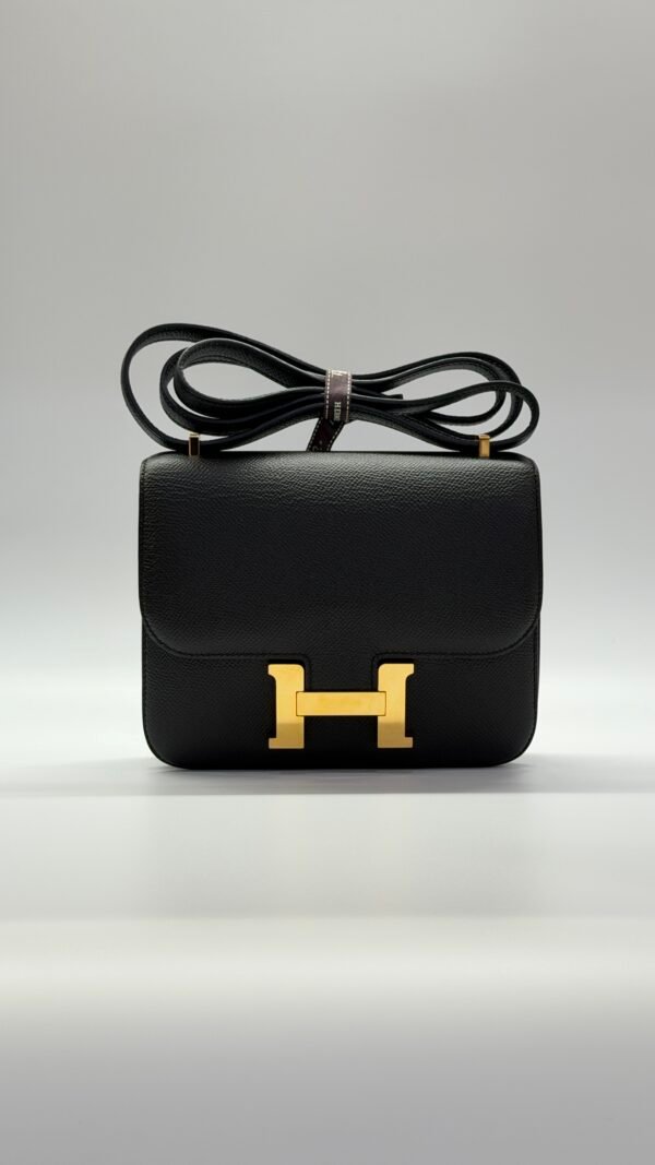 Pre-Owned/ Pre-Loved/ Second-Hand Hermes Constance Mini III 18 Epsom, Bag in Black, Rose Gold Hardware Color,  Size, Front View