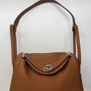 Pre-Owned/ Pre-Loved/ Second-Hand Hermes Lindy 26 Clemence, Bag in Gold, Silver Hardware Color, 26 Size, Front View