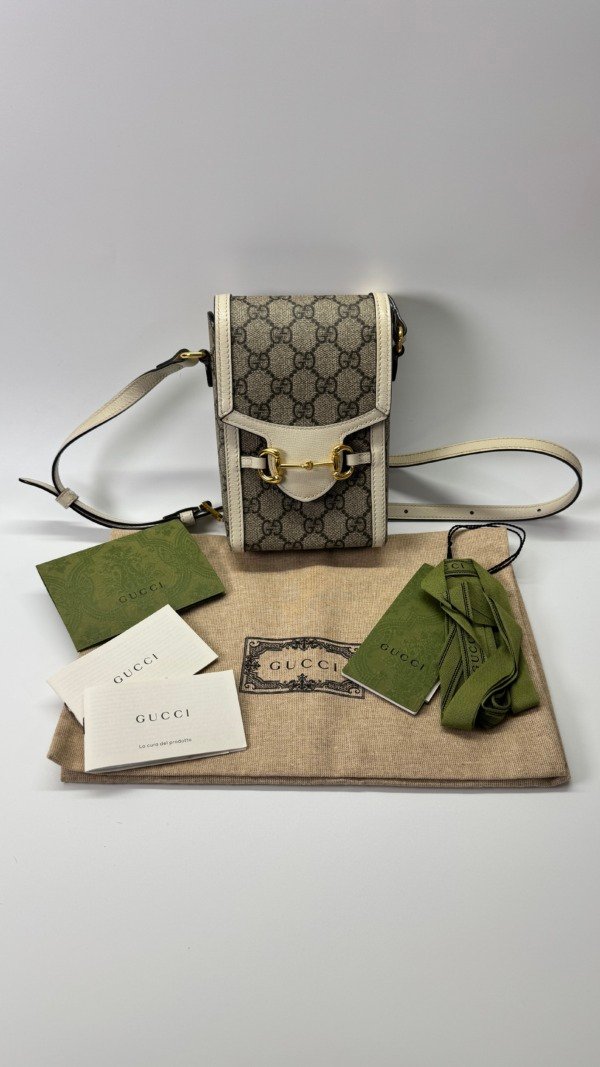 b202511481-gucci-1955-horse-bit Pre-Owned/ Pre-Loved/ Second-Hand Gucci 1955 Horse Bit, Bag in White, Gold Hardware Color, Size, Front View