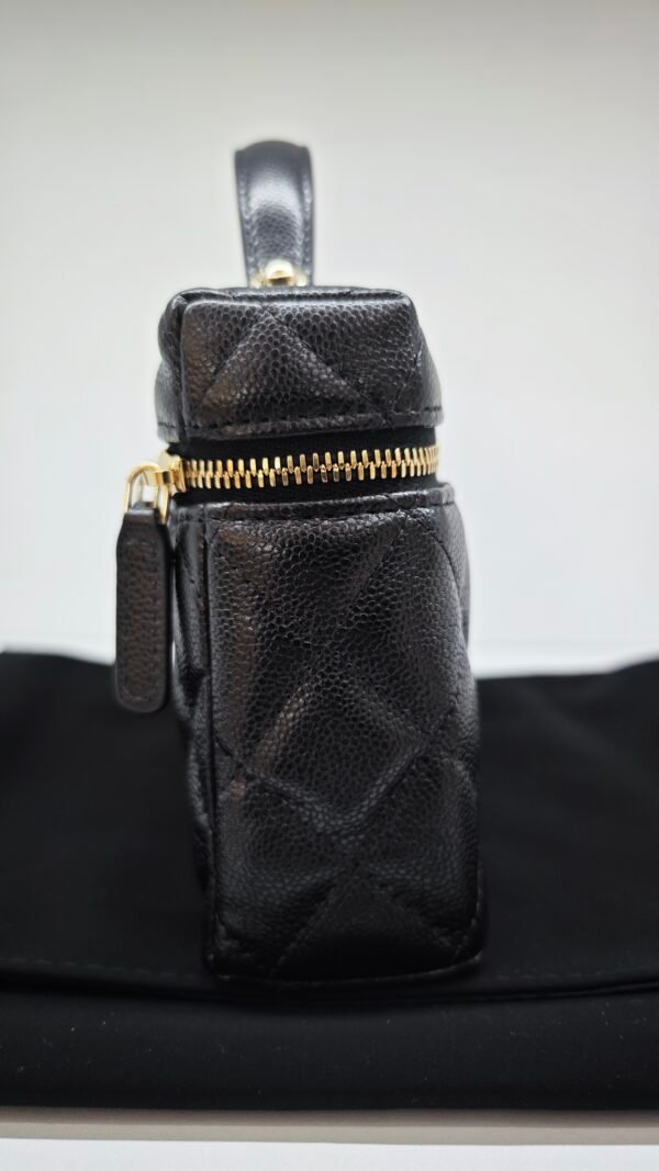 Chanel | LP Top Handle Vanity On Chain Cavair
