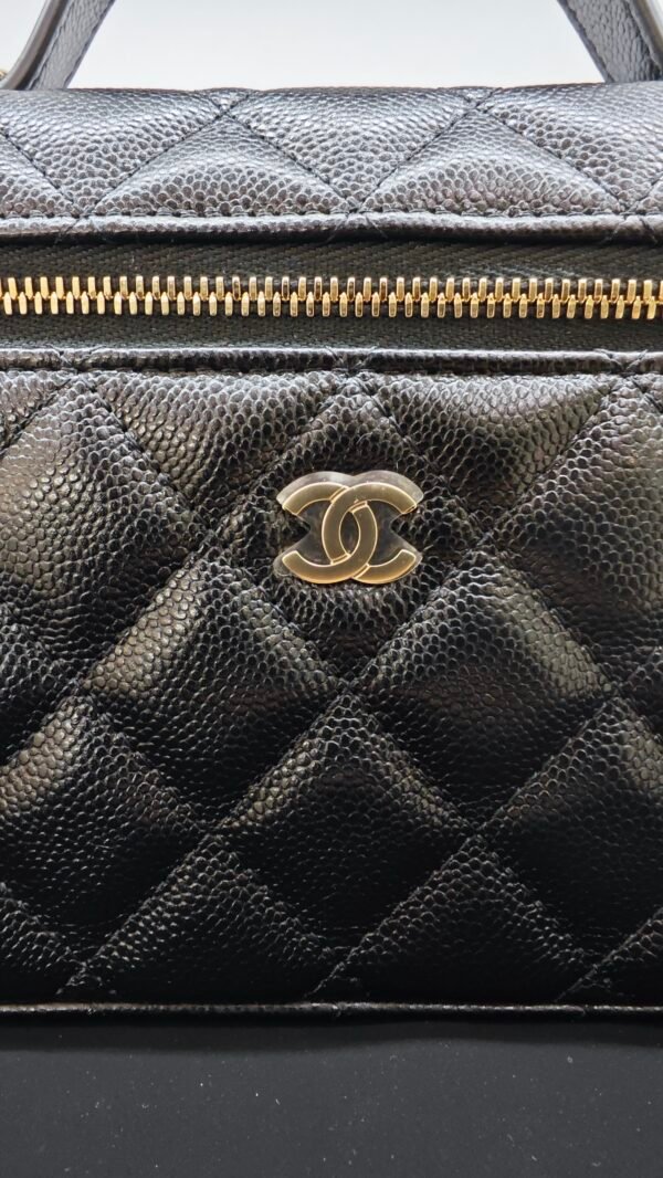 Chanel | LP Top Handle Vanity On Chain Cavair
