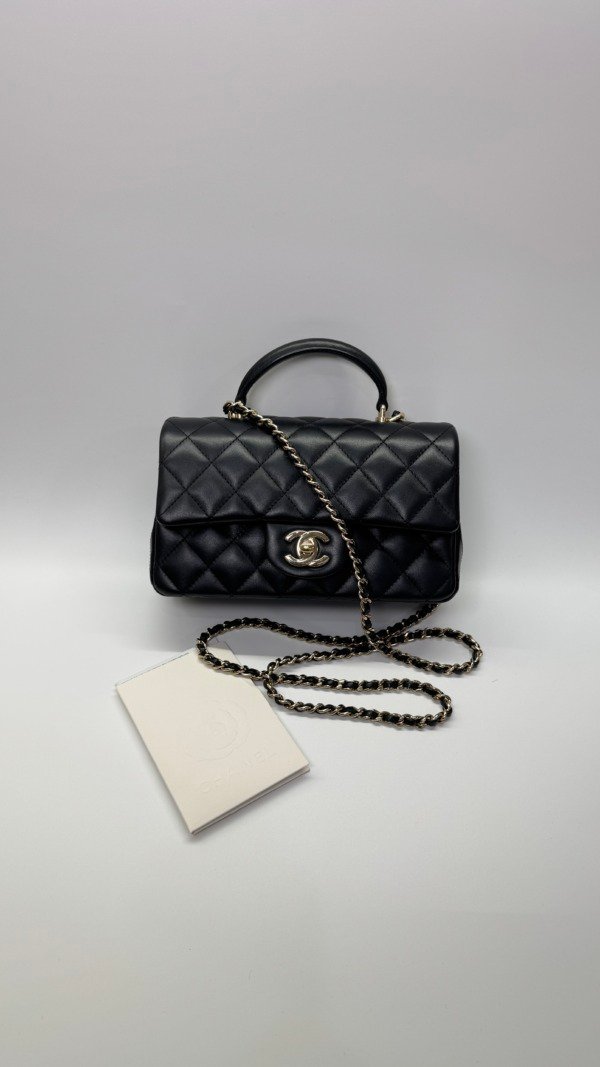 c202501501-chanel-top-handle-mini-rectangle Pre-Owned/ Pre-Loved/ Second-Hand Chanel Top Handle Mini Rectangle, Bag in Black, Light Gold Hardware Color, Mini Size, Front View