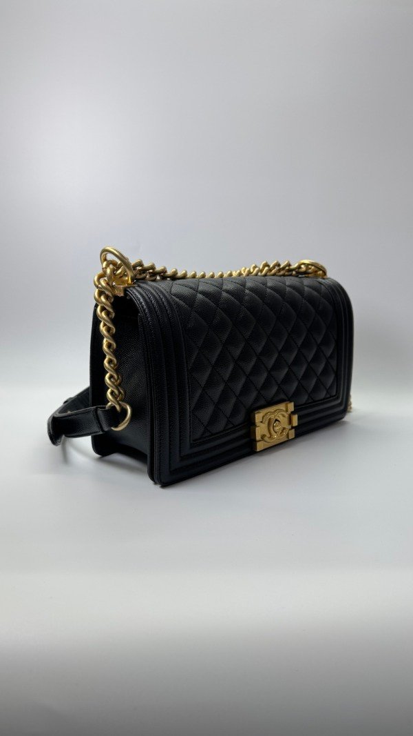 c202501505-chanel-old-medium-boy-caviar-2 Chanel | Old Medium Boy Caviar