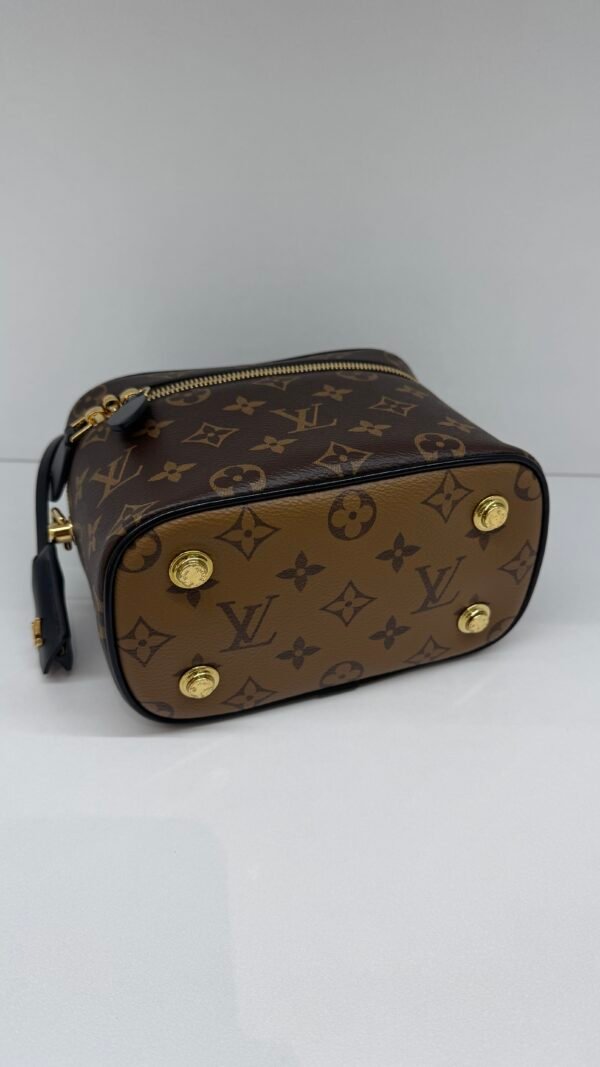 Louis Vuitton (LV) | Vanity PM