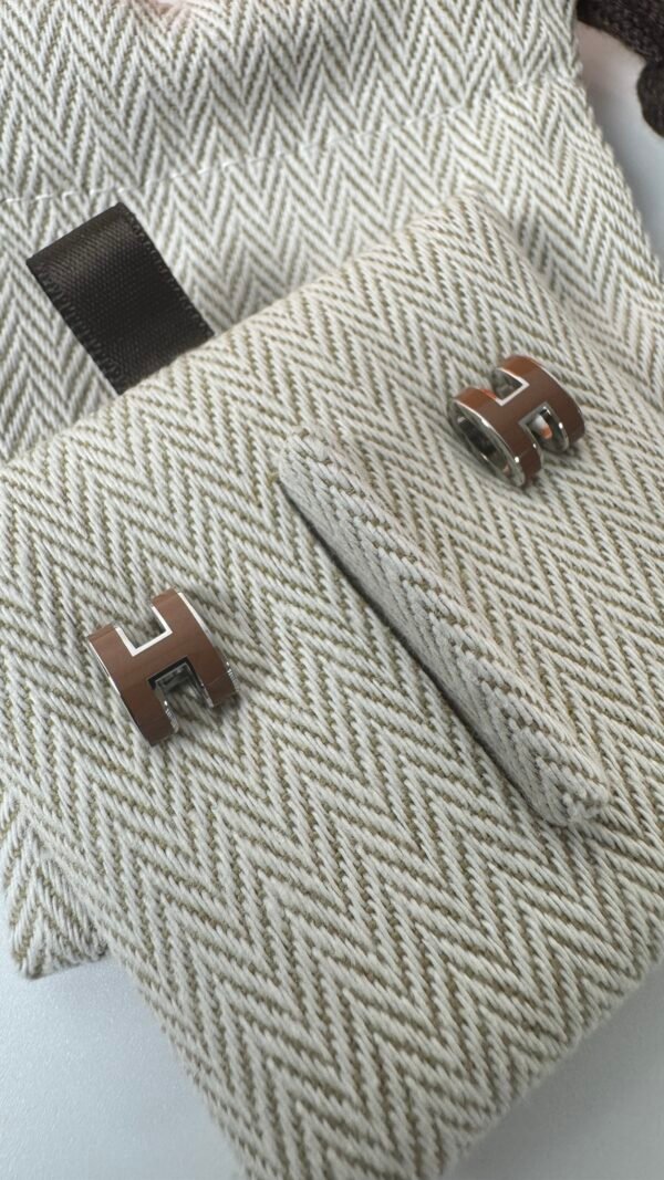 c202506526-hermes-mini-pop-h-ear-ring-2 Hermes | Mini Pop H Ear Ring