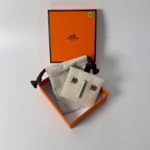 c202506526-hermes-mini-pop-h-ear-ring Pre-Owned/ Pre-Loved/ Second-Hand Hermes Mini Pop H Ear Ring, Earring in Gold (Brown) Palladium Hardware Color, Mini Size, Front View