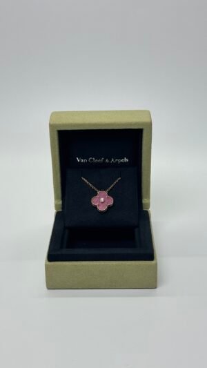 b202502551-van-cleef-arpels-vca-rhodonite-pink-holiday-pendant-2021 Pre-Owned/ Pre-Loved/ Second-Hand Van Cleef & Arpels (VCA) Rhodonite Pink Holiday Pendant 2021, Necklace in Pink, Rose Gold Color, Size, Front View