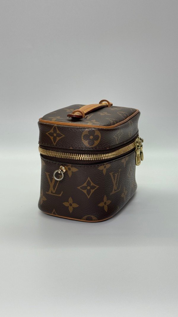 b202505570-louis-vuitton-lv-nice-nano-vanity-bag-adapted-with-chain-holder-2 Louis Vuitton (LV) | Nice Nano Vanity Bag (adapted with chain holder)
